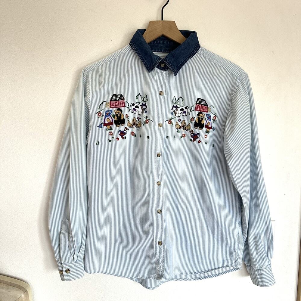 Vintage 100% Cotton Embroidered Denim Button Up Shirt Cabin Creek M Cottage Gran